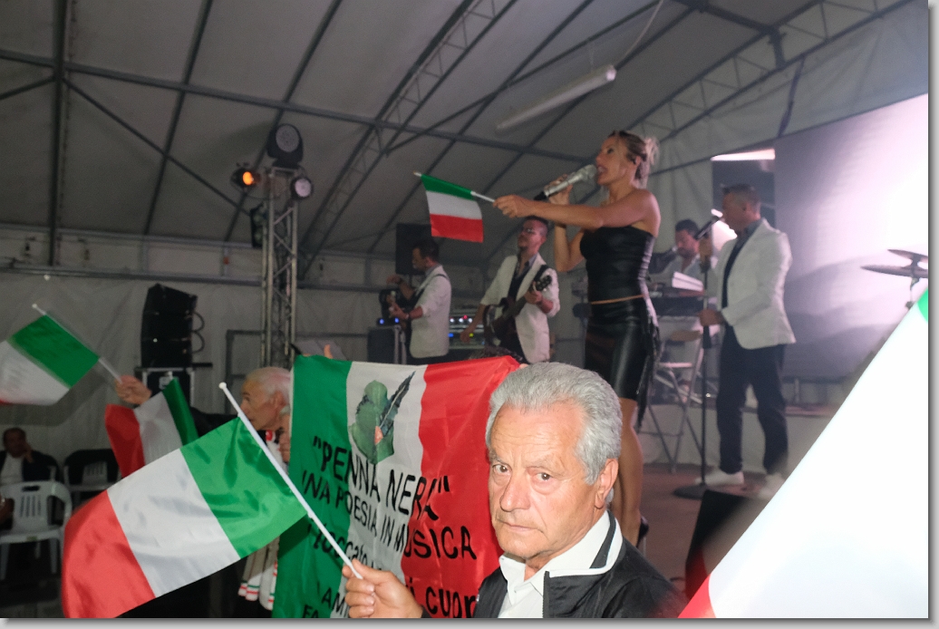 Foto successiva